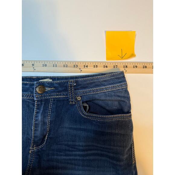 Seven7 Bootcut Jeans Size 14 Embroidered Pockets Mid Rise Coastal cowgirl Chic - Picture 9 of 12